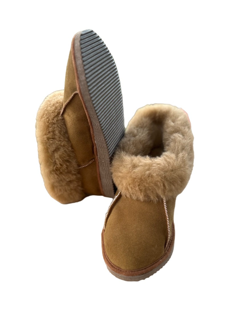 Genuine Sheepskin Women's Slippers Closed-back Mocha